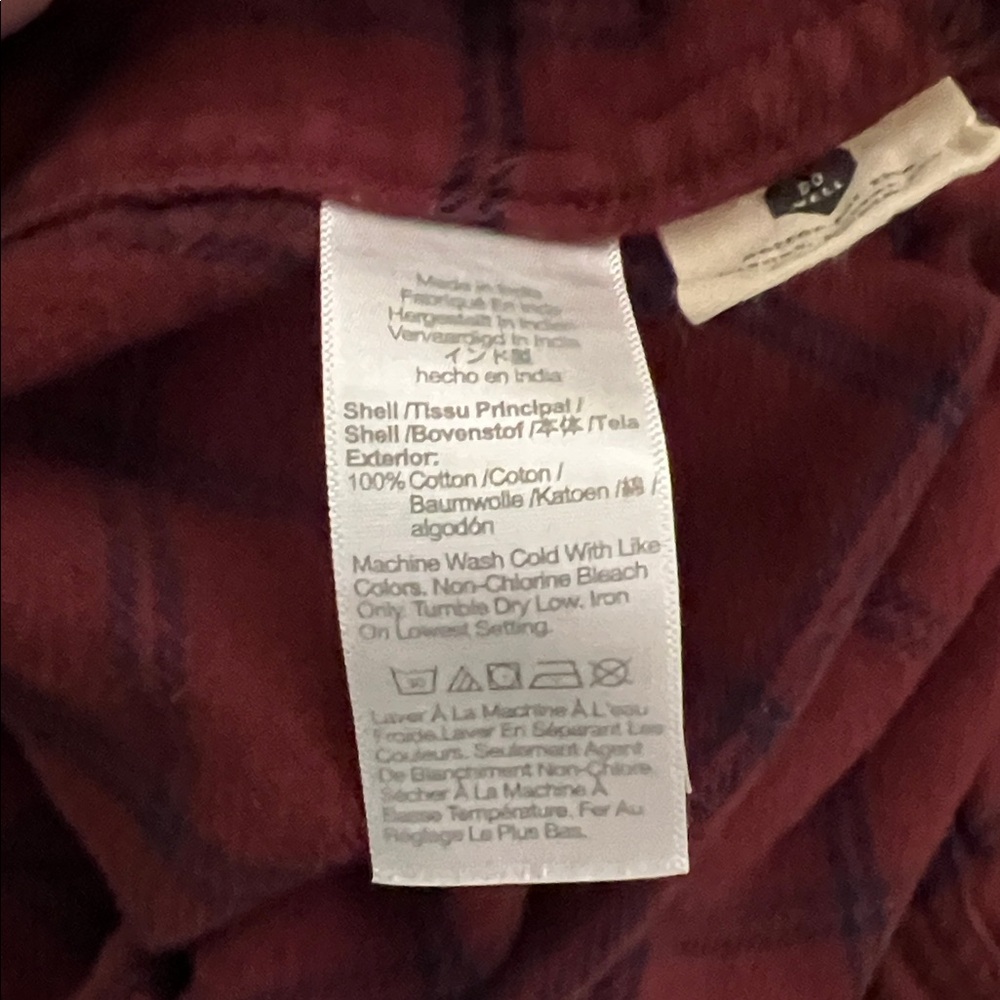 Madewell Men's Burgundy Checkered Flannel Shirt - Picture 4 of 4
